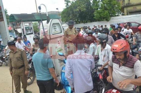 Tripura Rations Fuel supply as condition of NH44 worsens
